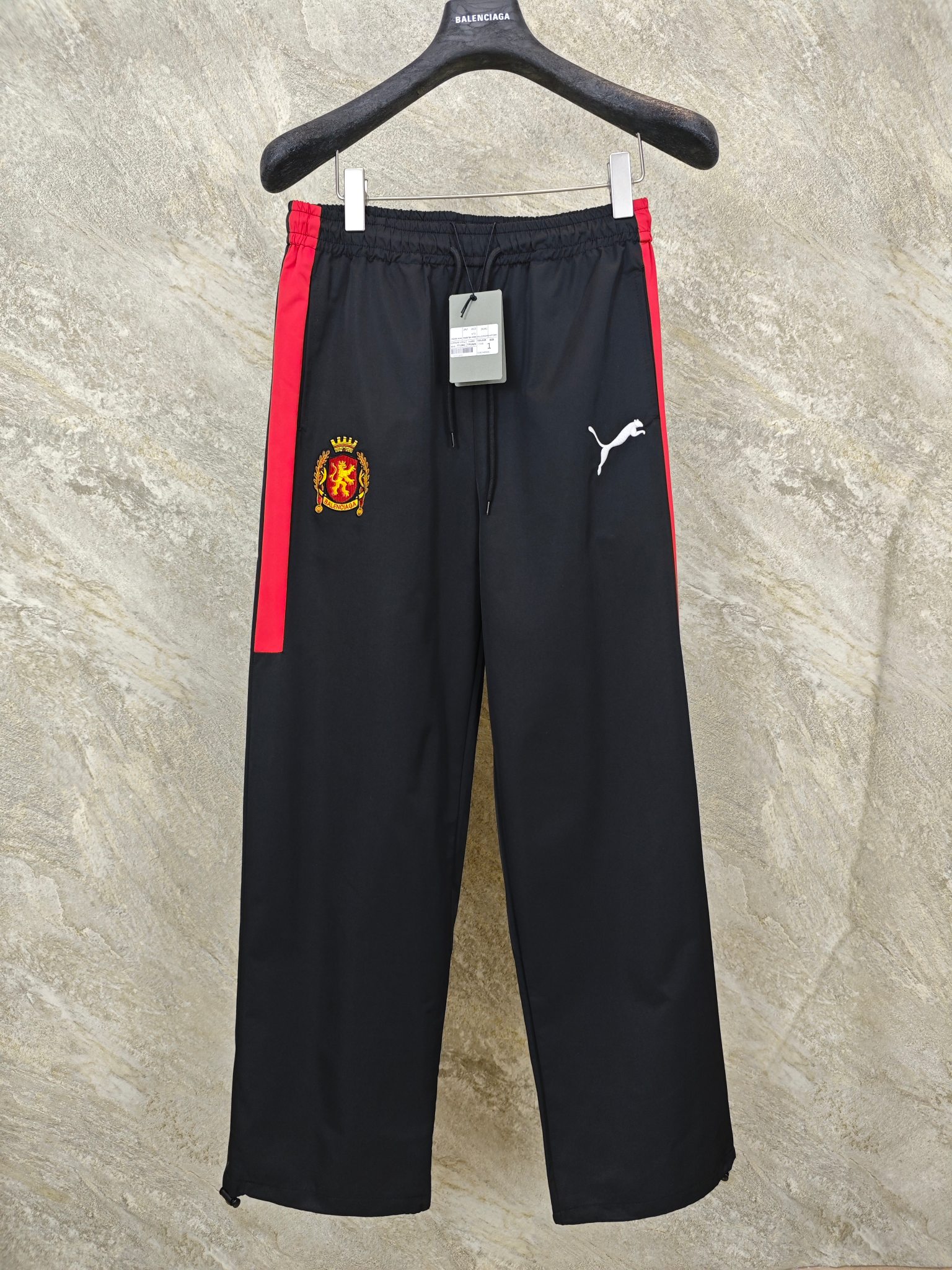 f90bcafc3fe6deba8a71cd607cf85f91_1754026199_1395.jpg