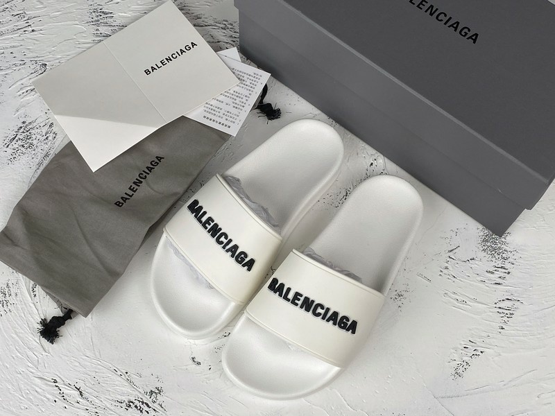 [발렌시아가] 슬리퍼 화이트 (반사이즈 UP 추천) balenciaga