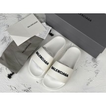 [발렌시아가] 슬리퍼 화이트 (반사이즈 UP 추천) balenciaga