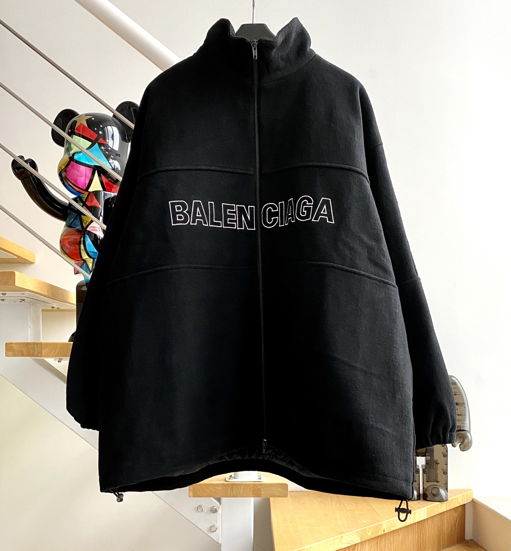 [계단집] 발렌시아가 모노그램 이음 점퍼 balenciaga