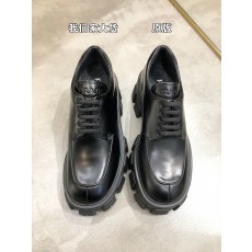 [327] PRADA 통굽 구두 블랙 6cm 프라다