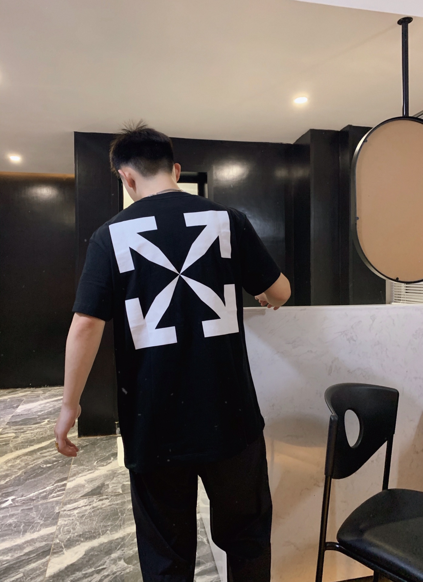 B7 오프화이트 화이트 로고 소녀와 해골 반팔티 OFF WHITE