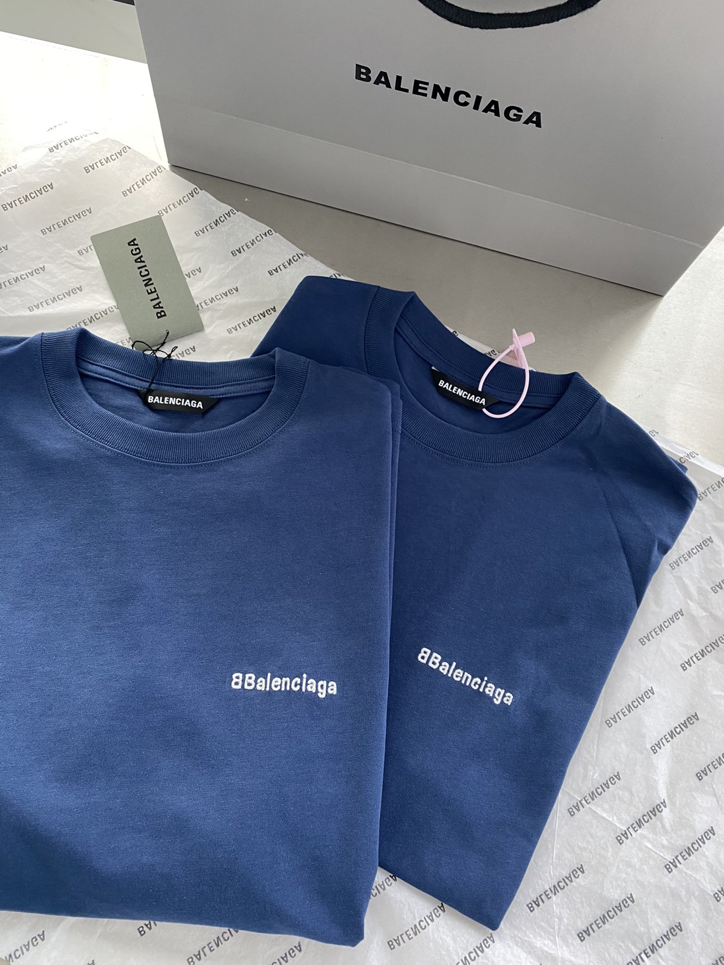 TJ공장 발렌시아가 BB 스몰 로고 티셔츠 블루 balenciaga