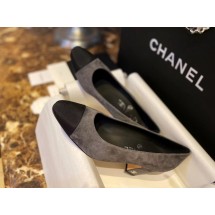 [팬더샵] 샤넬 CC 로고 스웨이드 배색 다크 그레이 청키 구두 6.5cm Chanel