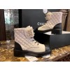 [팬더샵] 샤넬 CC 금색 체인 로고 퀼팅 배색 앵클 부츠 화이트 Chanel