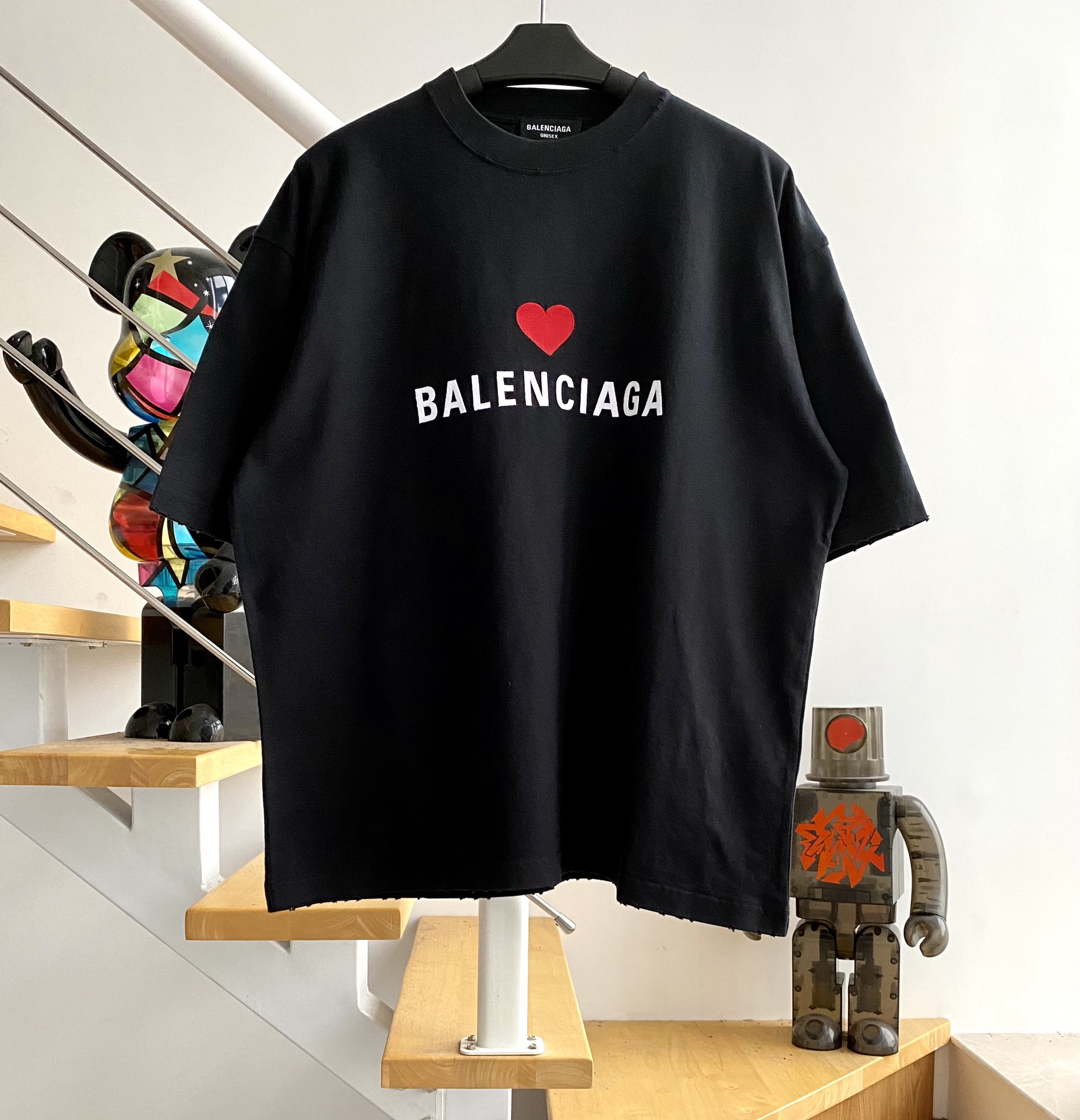 [계단집] 발렌시아가 하트&모노그램 티셔츠 블랙 balenciaga