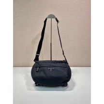 프라다 바이커백 2VH994-973-F0002-V-OOO 15.5*14*27cm Prada