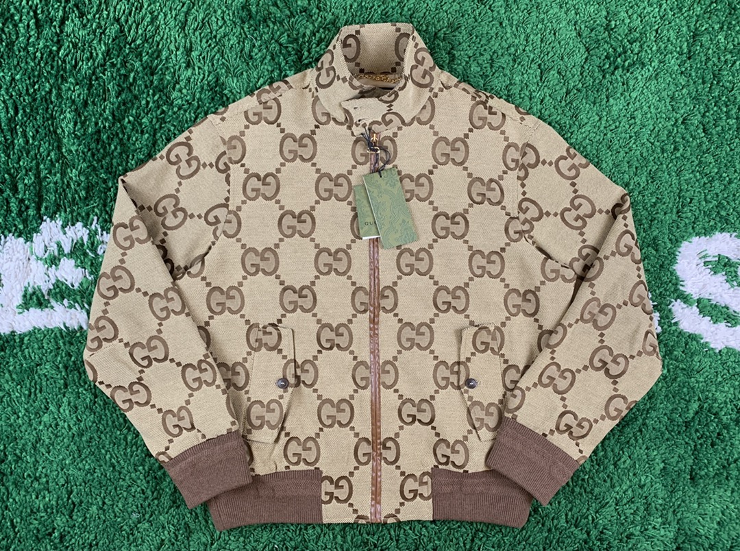 [잔디집2] 구찌 큰 GG 로고 프린트 지퍼 자켓 Gucci
