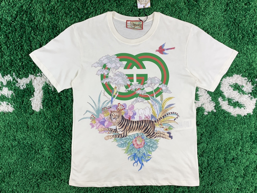 [잔디집2] 구찌 GG 로고 호랑이 패턴 반팔티 Gucci