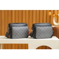 SF 루이비통 트리오 메신저 크로스백 M69443 25*18.5*7cm LOUIS VUITTON