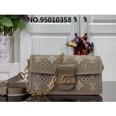 [88factory] 루이비통 도핀 이스트 웨스트 24.5*13.5*9cm M20739 2컬러 LOUIS VUITTON