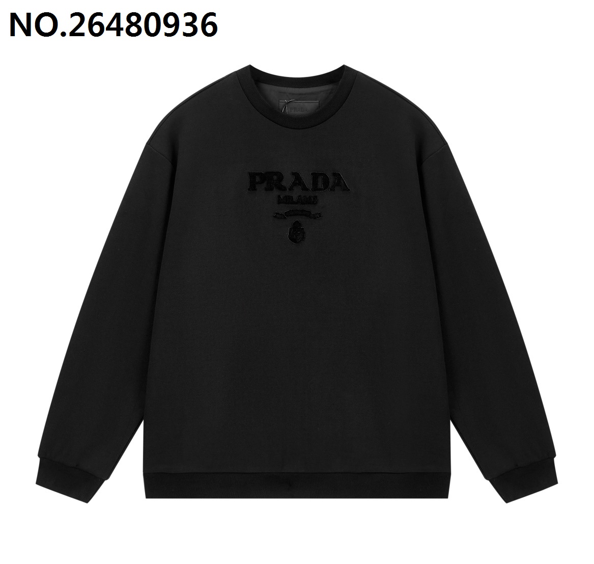 [잔디집2] 프라다 앞 입체 모노그램 맨투맨 블랙 Prada