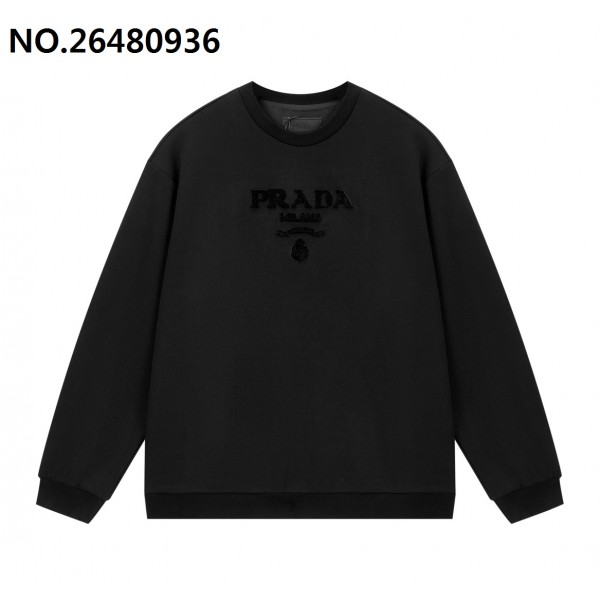 [잔디집2] 프라다 앞 입체 모노그램 맨투맨 블랙 Prada