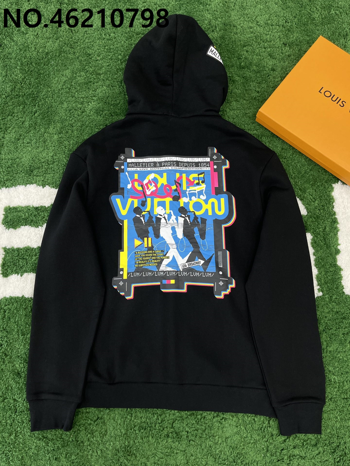 [잔디집1] 루이비통 뒷면 포스터 패턴 후드집업 블랙 LOUIS VUITTON