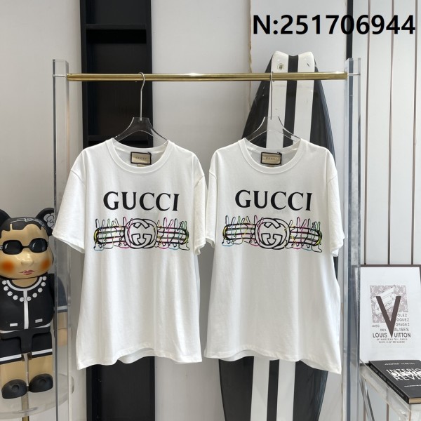 V공장 구찌  GG 컬러 토끼 반팔티 화이트 Gucci