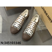 [152] 버버리 빈티지 체크 모노그램 로우탑 스니커즈 커피 burberry