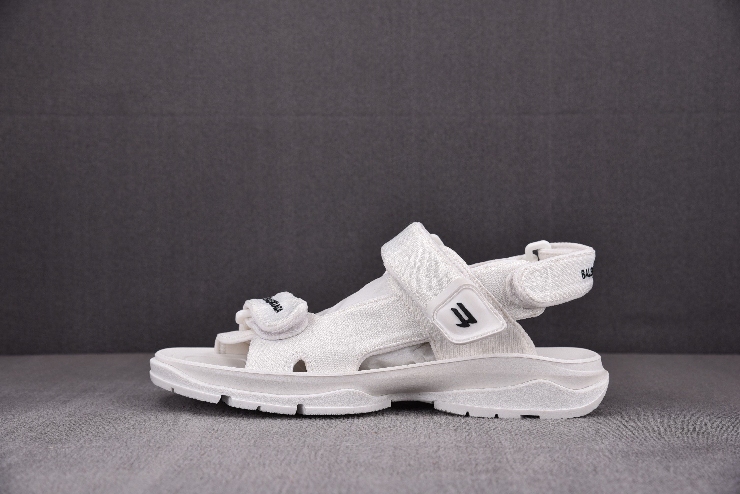 CY 발렌시아가 투어리스트 샌들 화이트 Balenciaga Tourist Sandals white