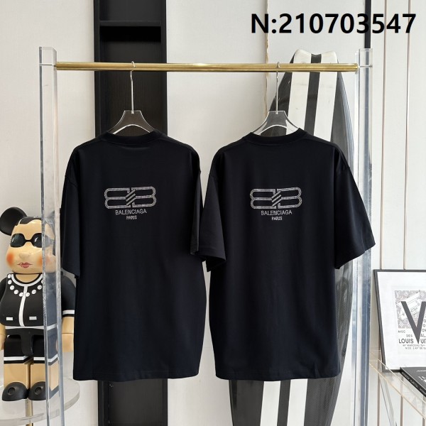 V공장 발렌시아가 23SS 뒷면 BB 큐빅 반팔티 블랙 balenciaga