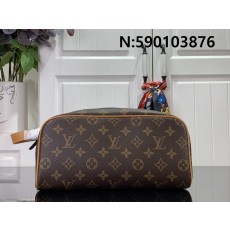 [88factory] 루이비통 돕 키트 토일레트리 백 M46696 28*15*16.5cm LOUIS VUITTON