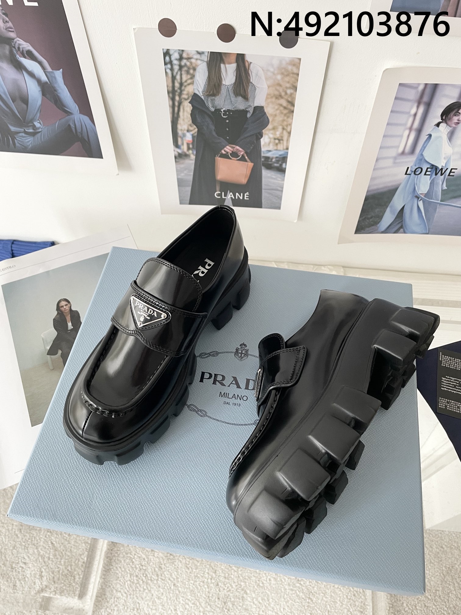 [327] 프라다 레더 통굽 구두 로퍼 5.5cm Prada