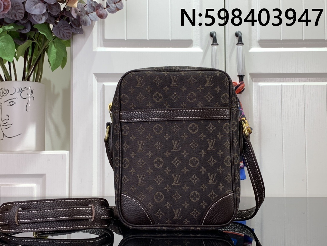 [88factory] 루이비통 모노그램 다뉴브 숄더백 M45266 15*21*5cm 2컬러 LOUIS VUITTON