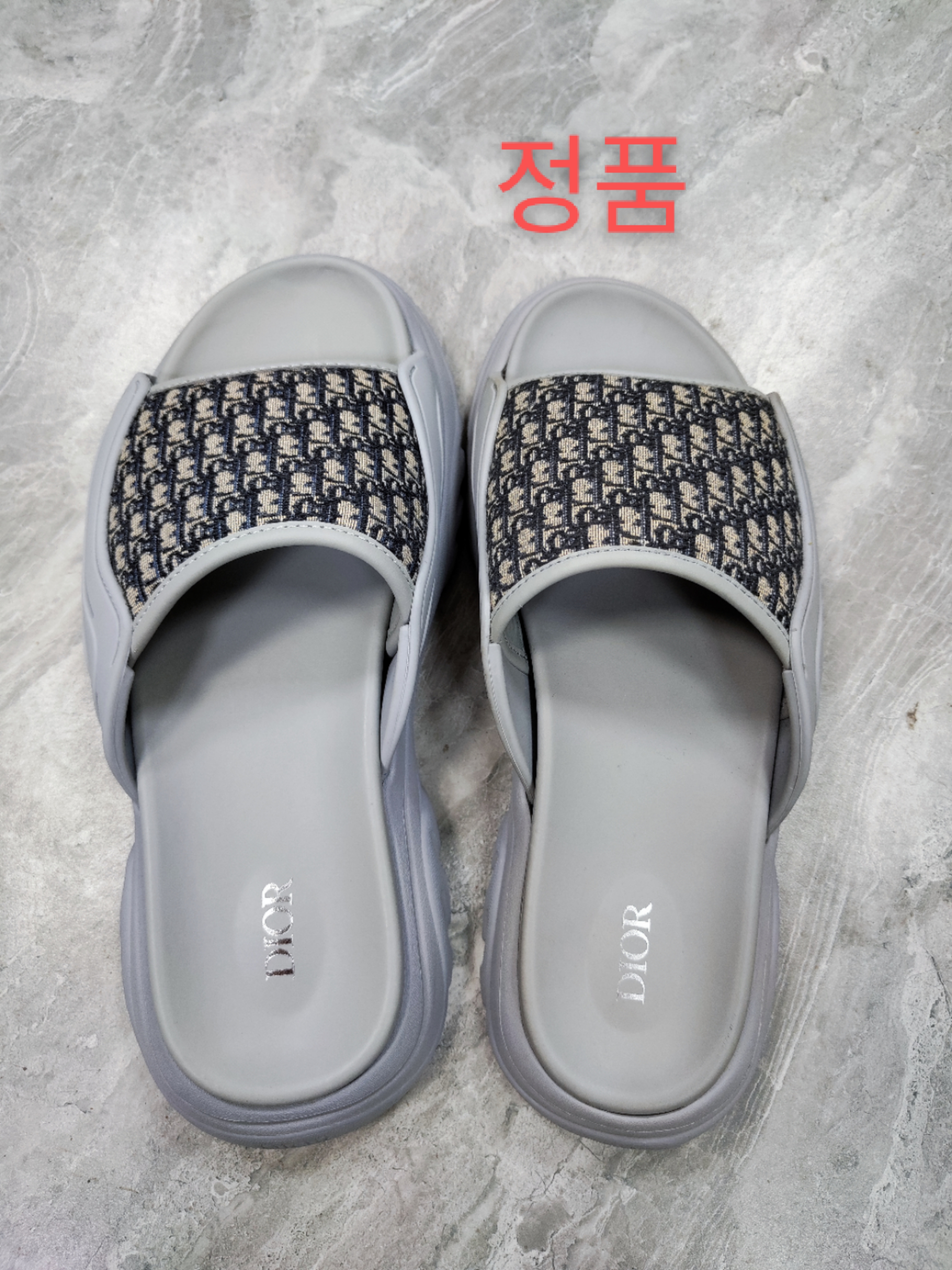 디올 Dior H-town 샌들 2컬러 Dior