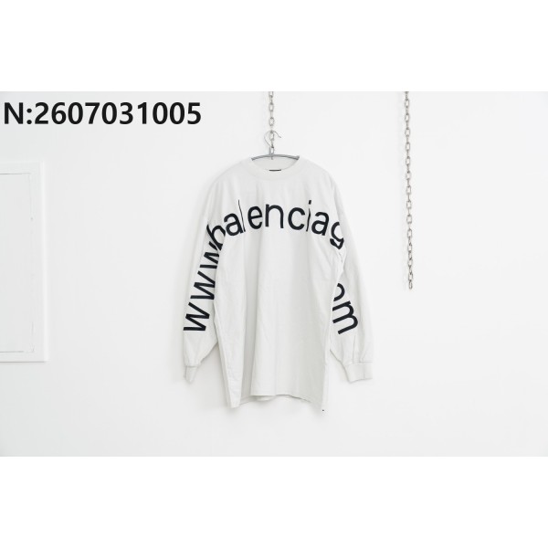 [사슬공장] 발렌시아가 링크 긴팔티 화이트 balenciaga