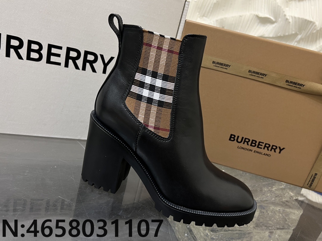 [152] 버버리 체크 이음 가죽 앵클 부츠 2컬러 7cm burberry