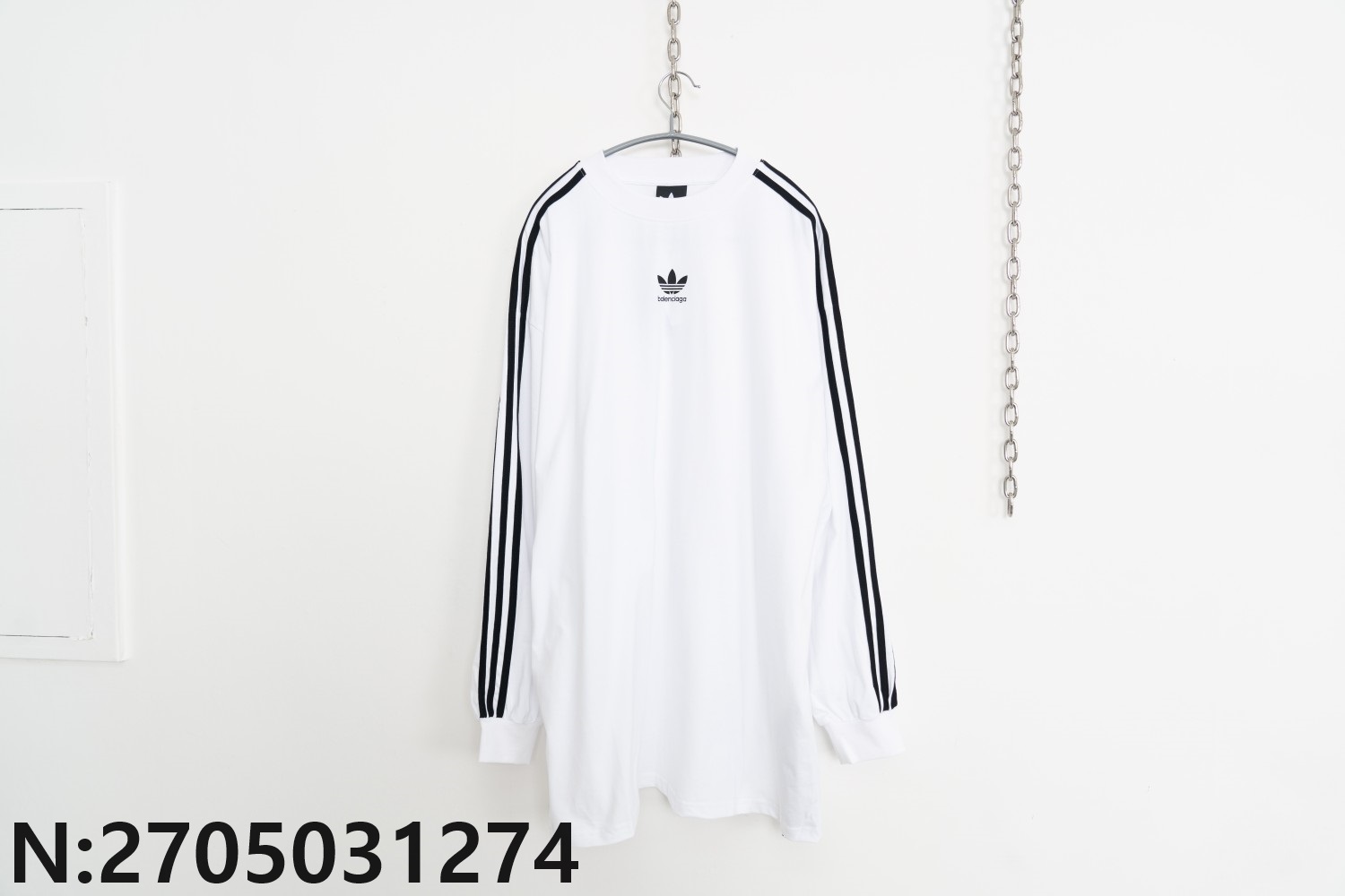 [사슬공장] 발렌시아가 아디다스 로고 프린트 긴팔티 화이트 balenciaga adidas