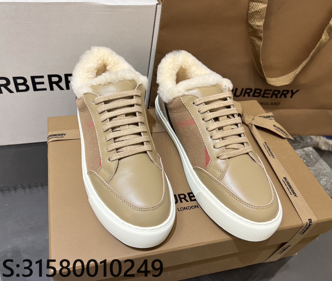 [152] 버버리 빈티지 양털 로우탑 스니커즈 2컬러 burberry