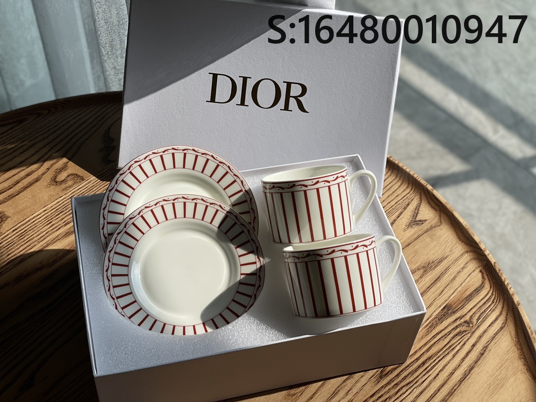 AGG 디올 무슈 찻잔 커피 잔 소서 세트 4개 9*6.5cm 15.5cm Dior