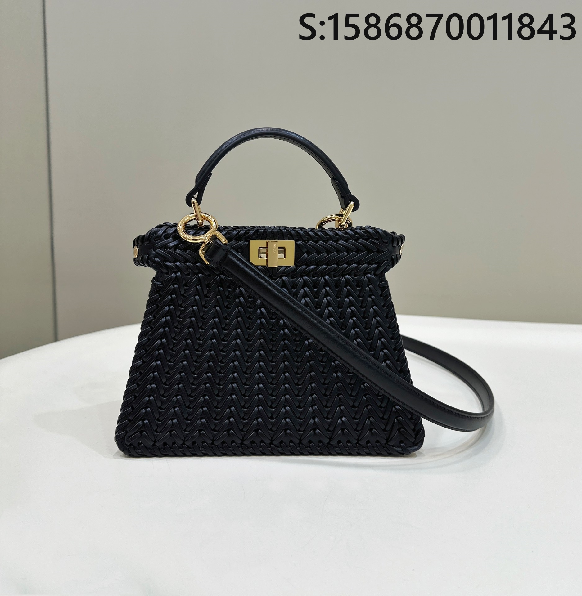 [니콜] 펜디 피카부 I SEE U 쁘띠 편직 숄더백 20*10.5*15cm 5컬러 Fendi