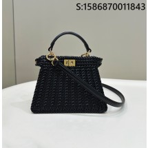 [니콜] 펜디 피카부 I SEE U 쁘띠 편직 숄더백 20*10.5*15cm 5컬러 Fendi