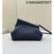 [니콜] 펜디 가죽 펵직 숄더백 26*9.5*18cm 2컬러 Fendi