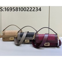 [니콜] 펜디 가죽 편직 바게트 숄더백 27*6.5*15cm 3컬러 Fendi