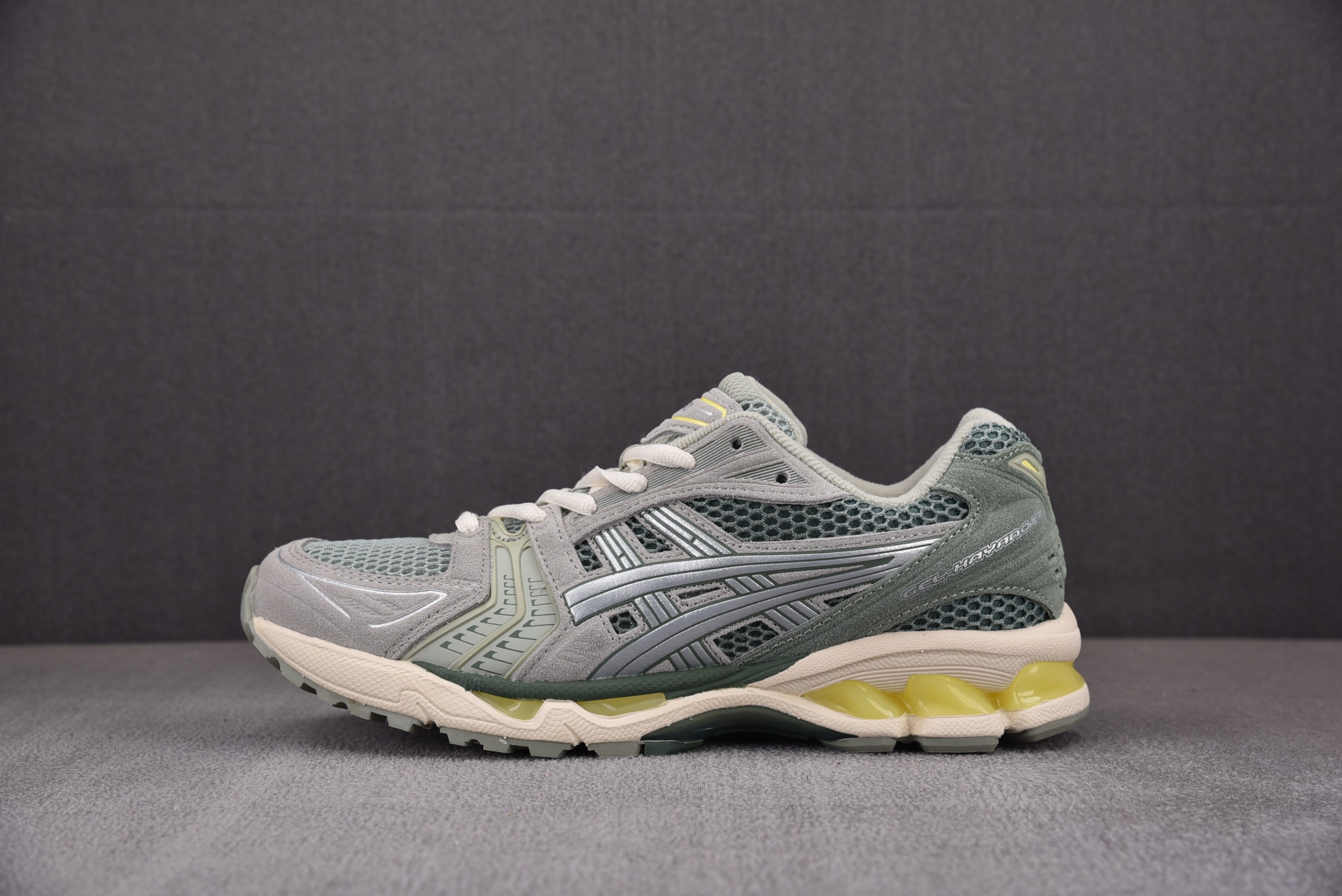 아식스 젤 카야 Asics Gel-Kayano 14 올리브 그레이 1201A161-301