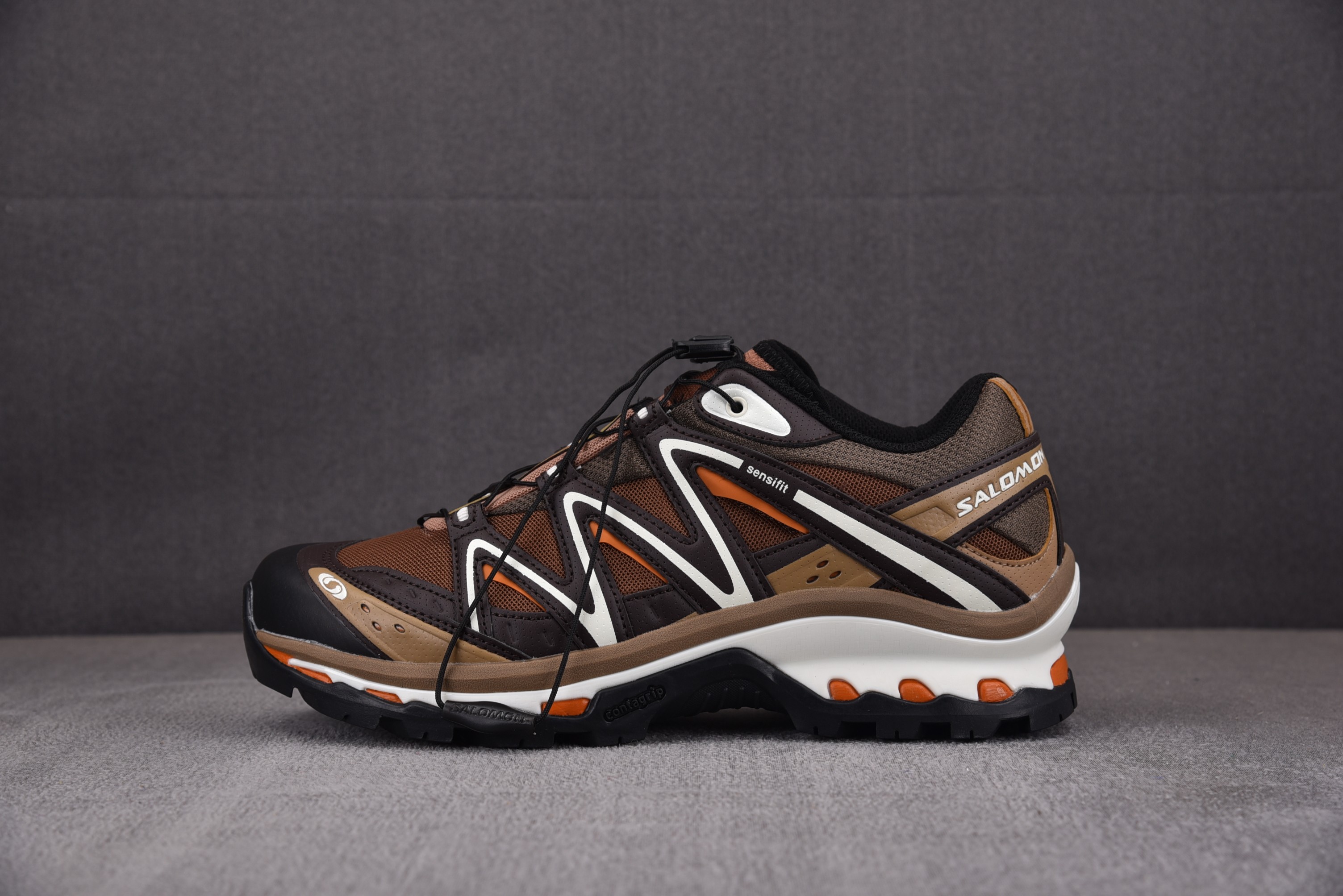 SALOMON XT-Quest ADV 棕色 473360 살로몬