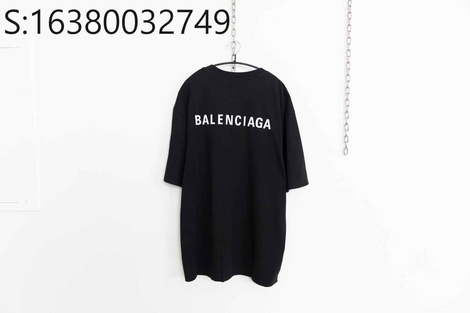 [사슬공장] 발렌시아가 흰색 모노그램 프린트 반팔티 블랙 balenciaga