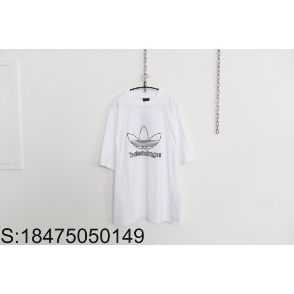 [사슬공장] 발렌시아가 아디다스 23SS 로고 자수 반팔티 화이트 balenciaga adidas