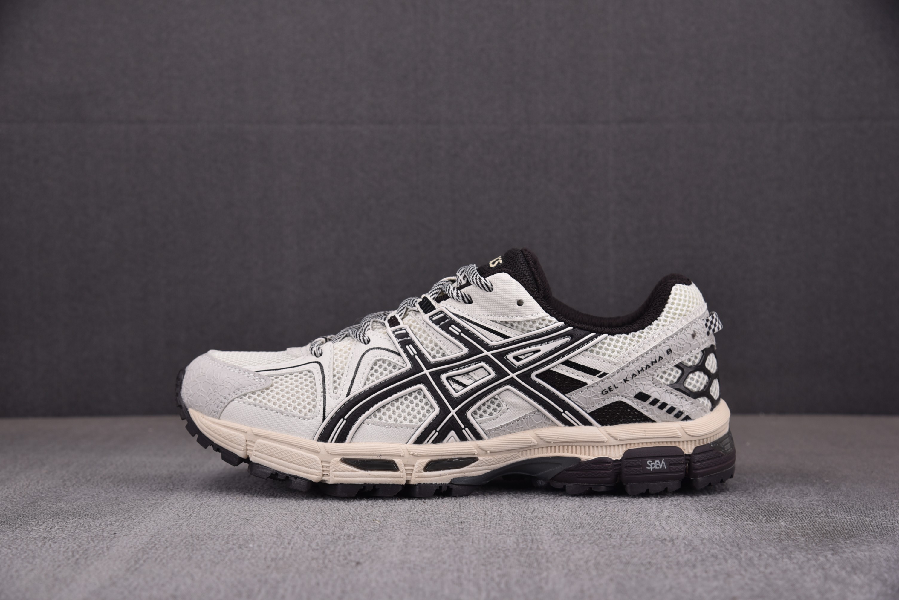 Asics Gel-Kahana 8 浅棕黑 1011B895-200 아식스