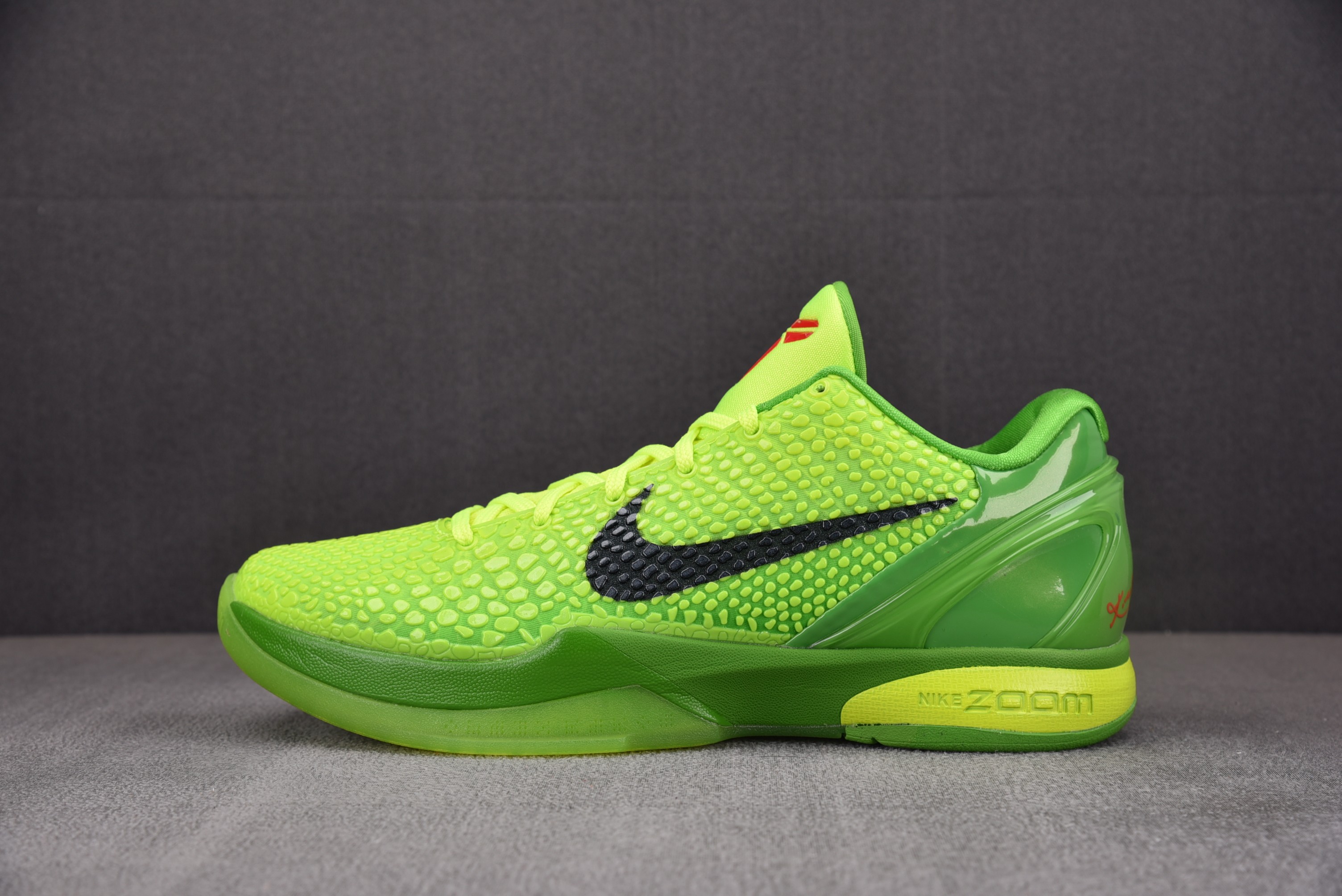 【H12】Zoom Kobe 6 ZK6 科比6 青蜂侠绿蛇圣诞 CW2190-300