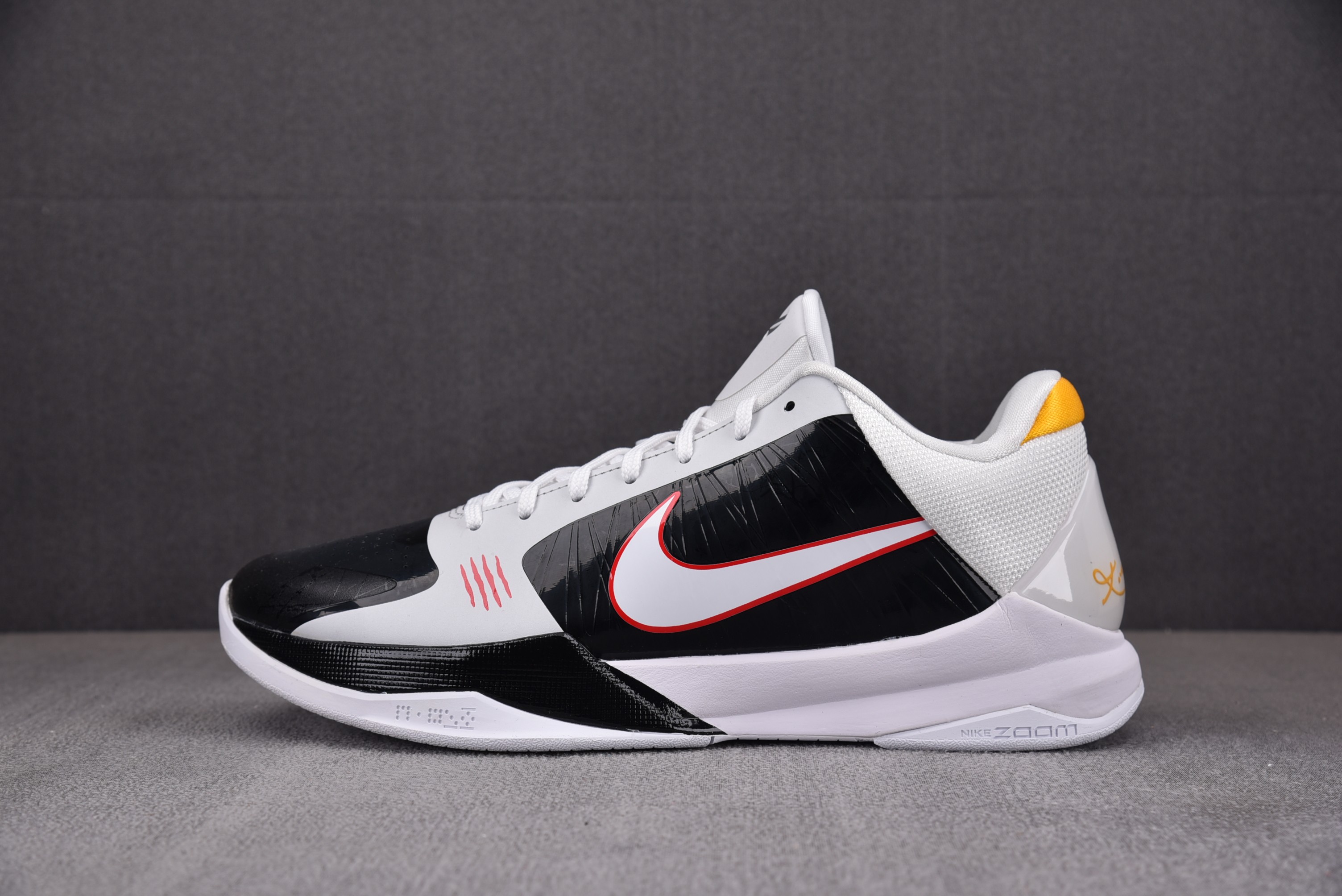 【H12】 Kobe 5 Protro Alternate ZK5 黑白 CD4991-101