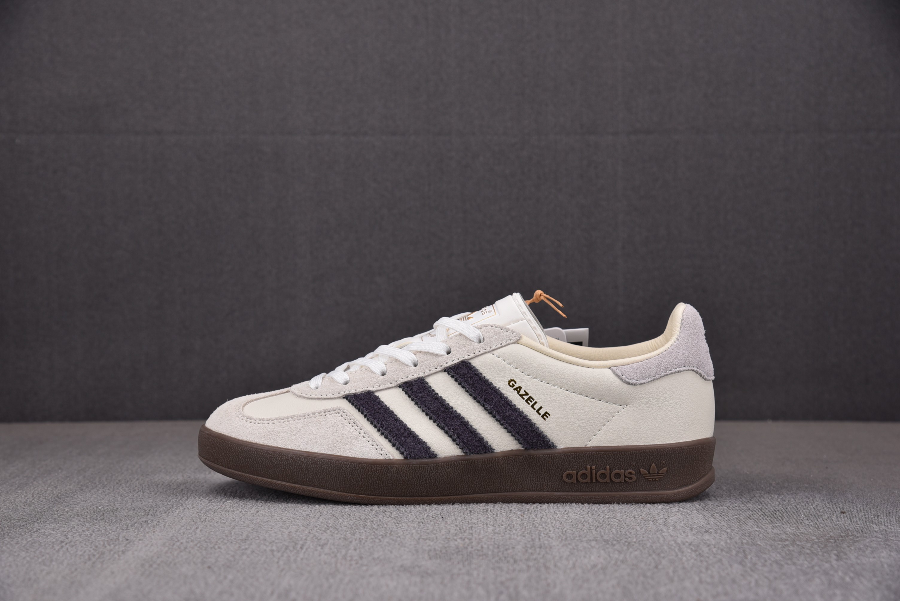 【TOP】AD Originals Gazelle Indoor 米黑 IH8548