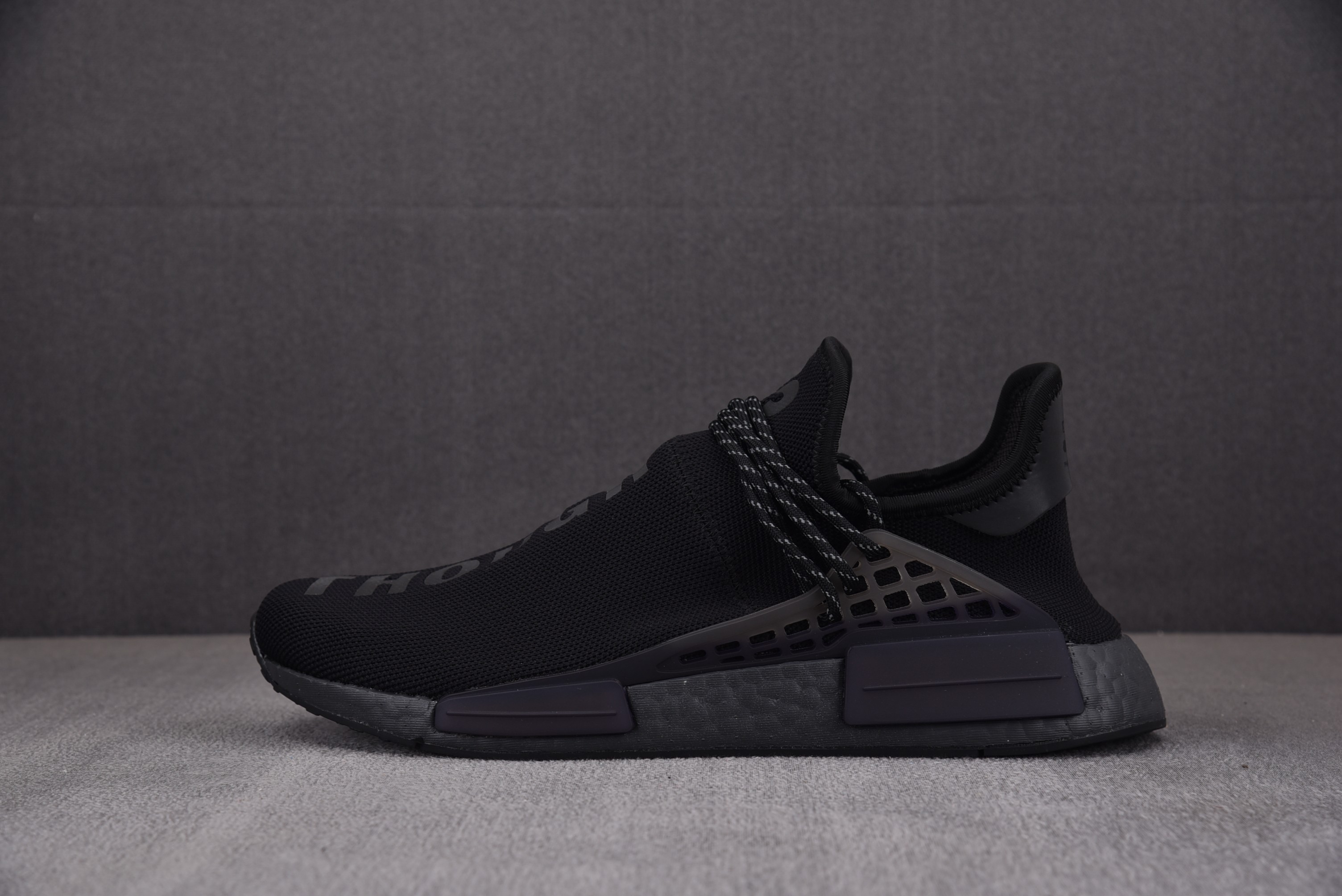 【OWF】Pharrell Williams x AD Originals NMD Human Race“Triple Black”菲董联名 黑武士 GX2487