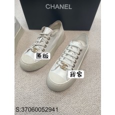 [511] 샤넬 CC로고 에나멜 스니커즈 화이트 3.5cm Chanel