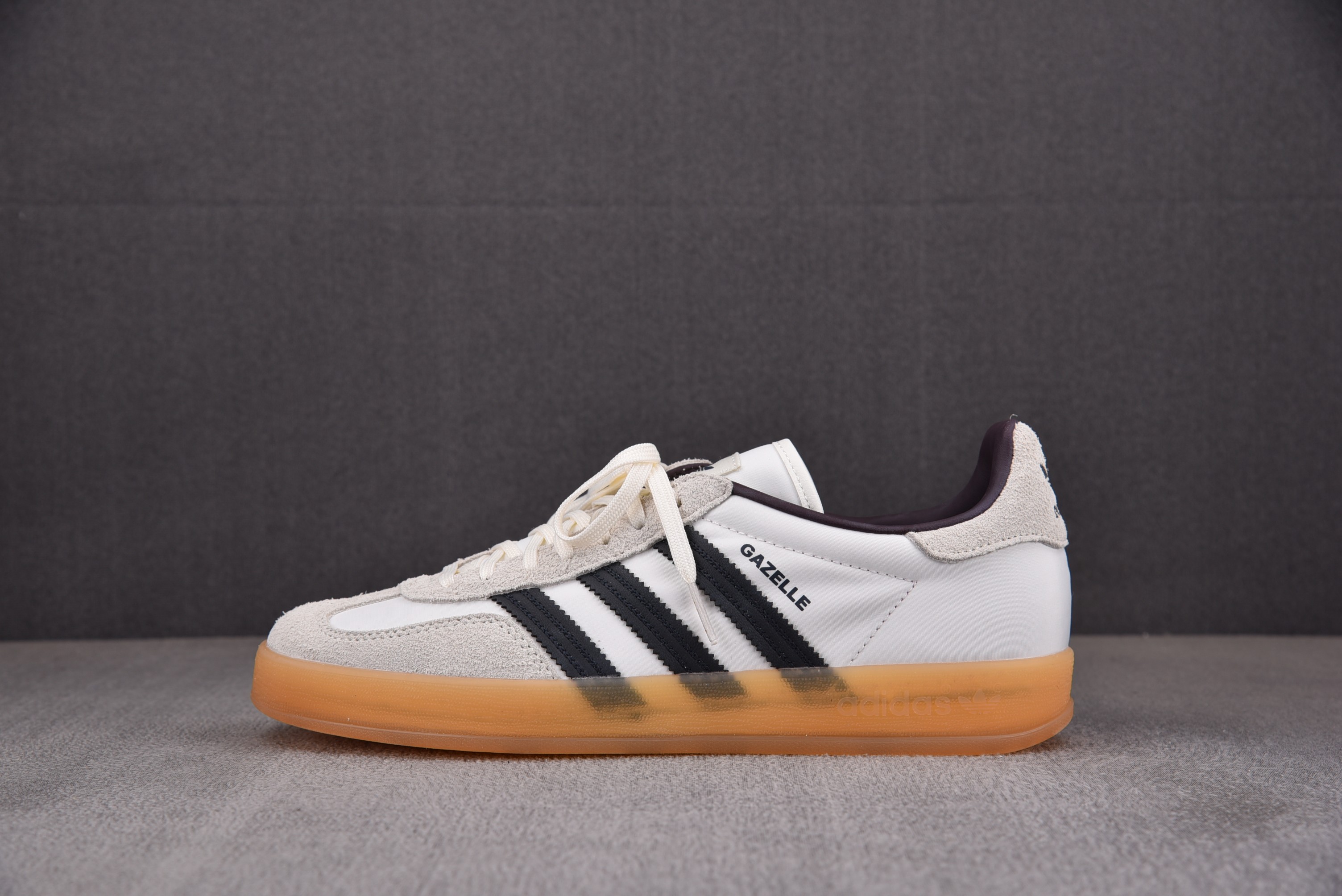 【纯原】Hikari Shibata x AD Originals Gazelle Indoor 白黑 IH9985