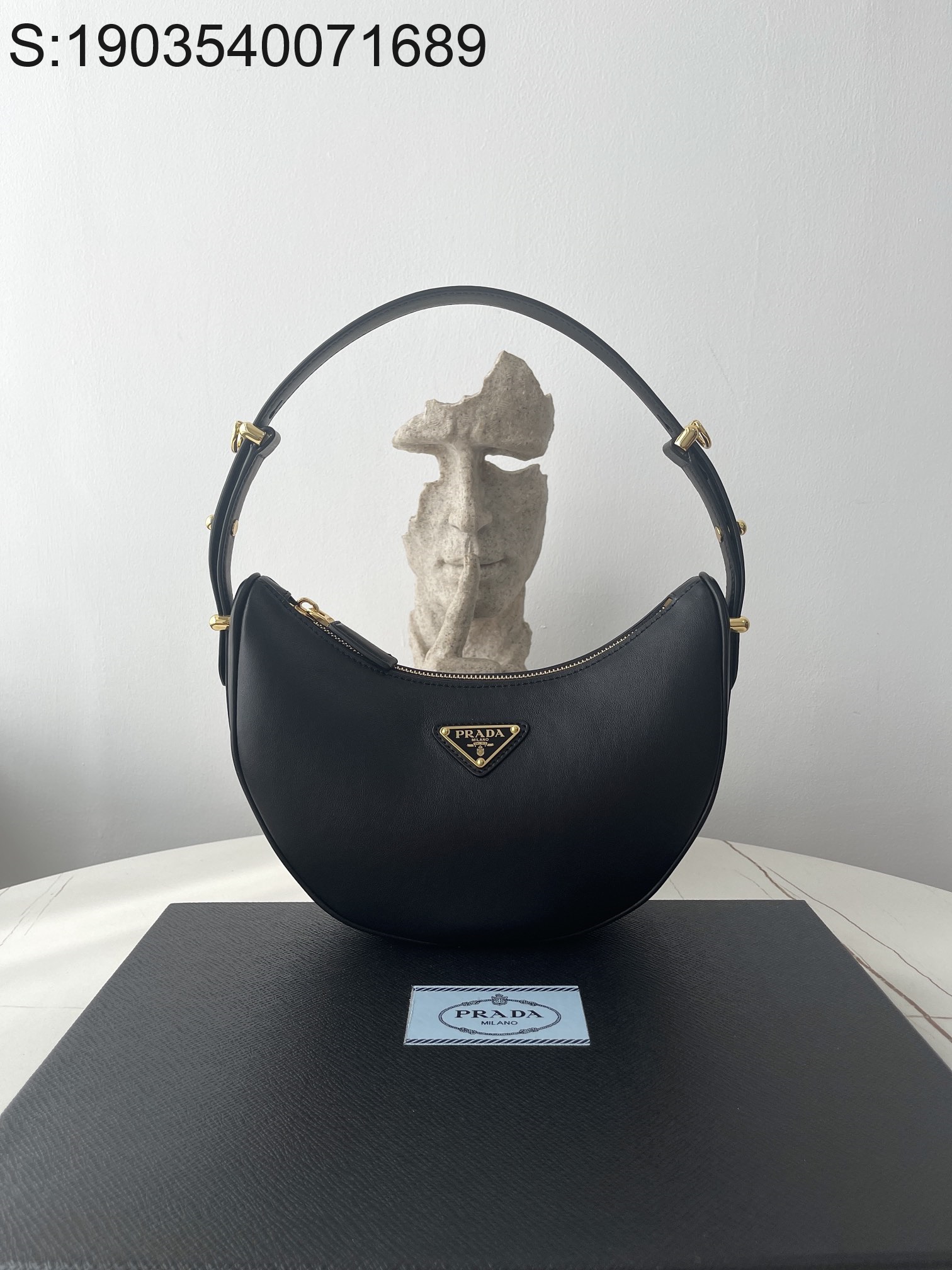 black frame 공장 프라다 아르케 스몰 가죽 숄더백 1BC194 22.5*18.5*6cm 블랙 
