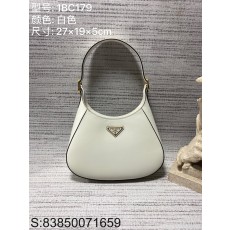 black frame 공장 프라다...