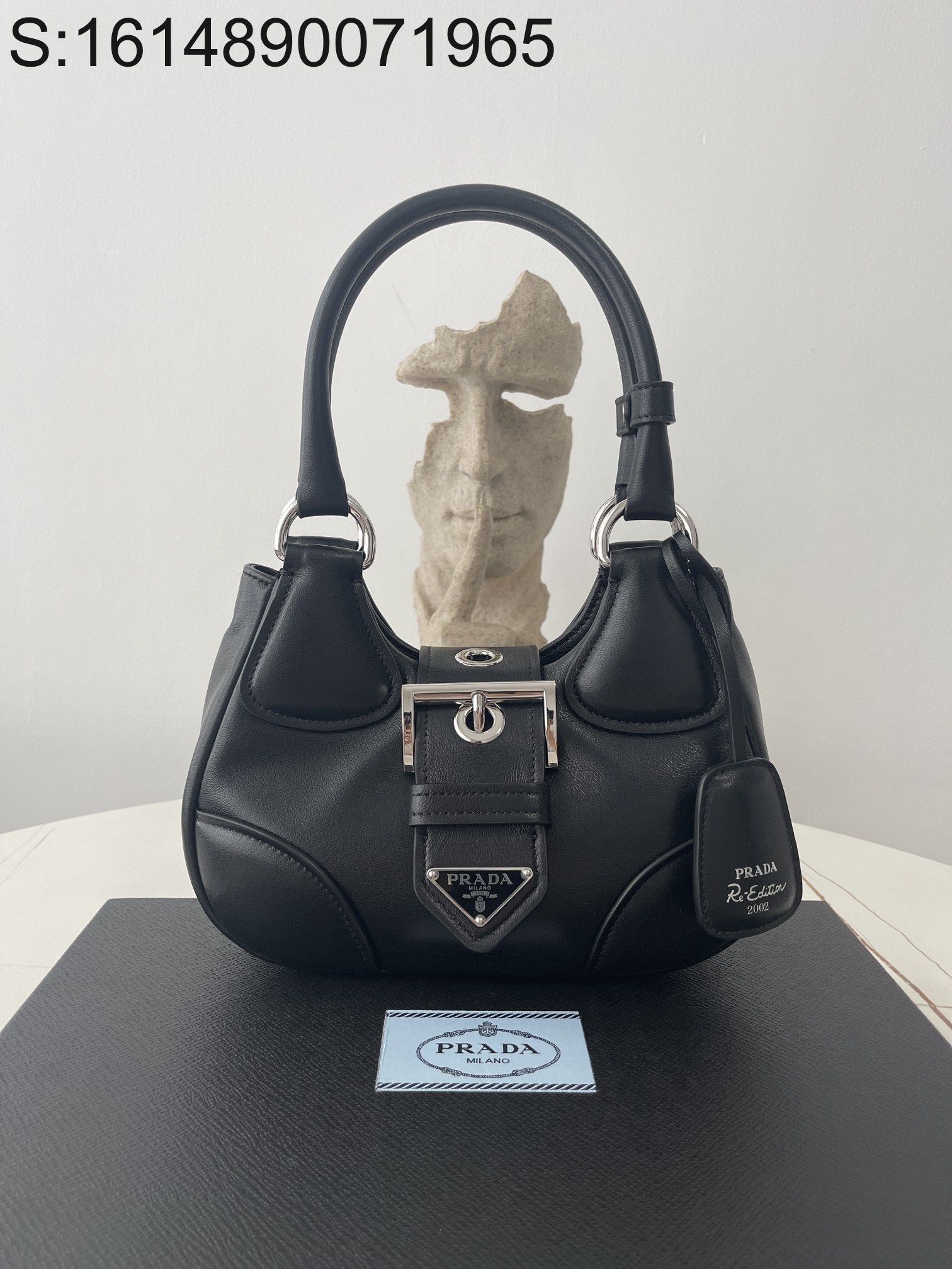 black frame 공장 프라다 문 패딩 나파 토트백 1BA381 7.5*22.5*16cm 블랙 Prada