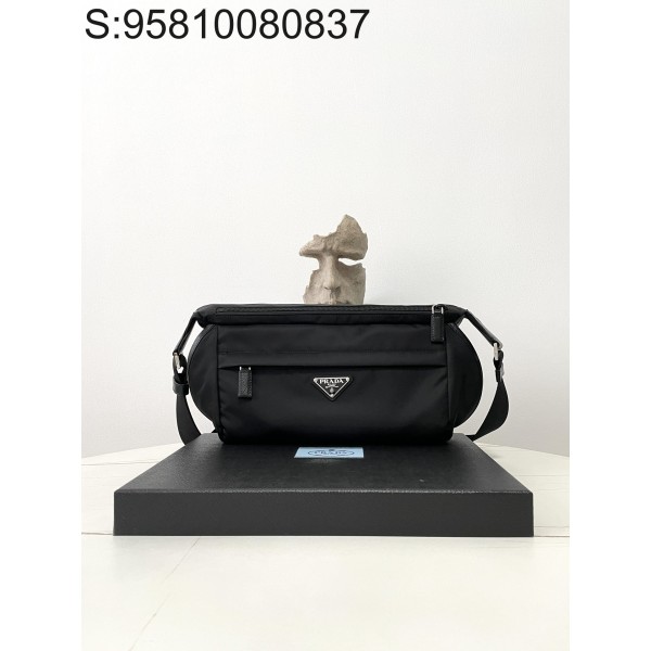 black frame 공장 프라다 바이커백 2VH994 27*15.5*14cm 블랙 Prada